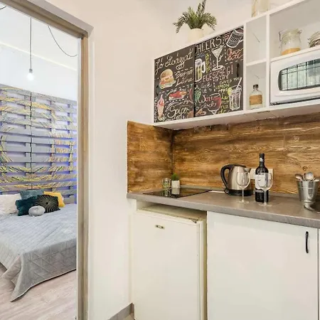 Vintage Downtown Escape 2 Baths 2 Beds