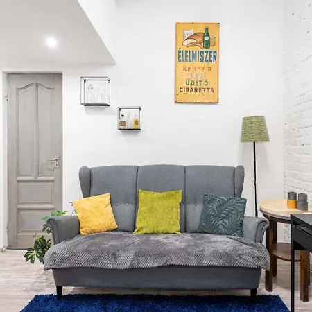 דירה Vintage Downtown Escape 2 Baths 2 Beds בודפשט